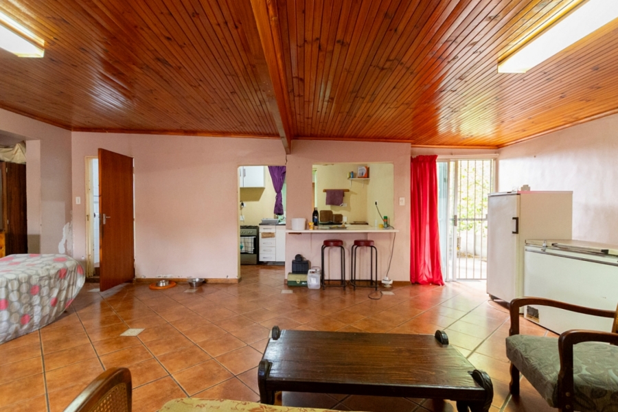 6 Bedroom Property for Sale in Laaiplek Western Cape